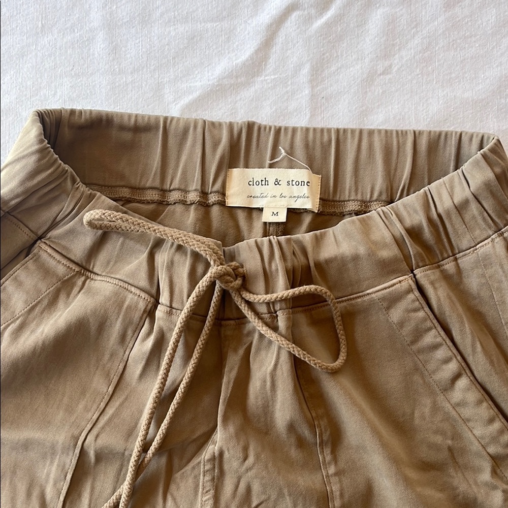 Cloth & Stone Tan Drawstring Pants